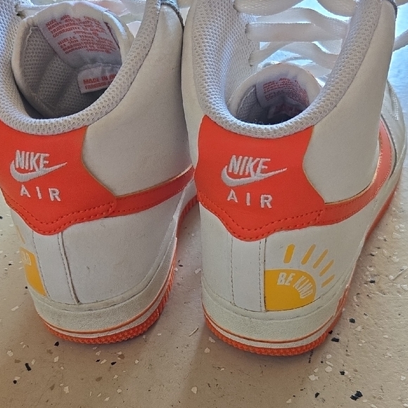 Nike Kids White and Orange High-Top Sneakers - Picture 6 of 12
